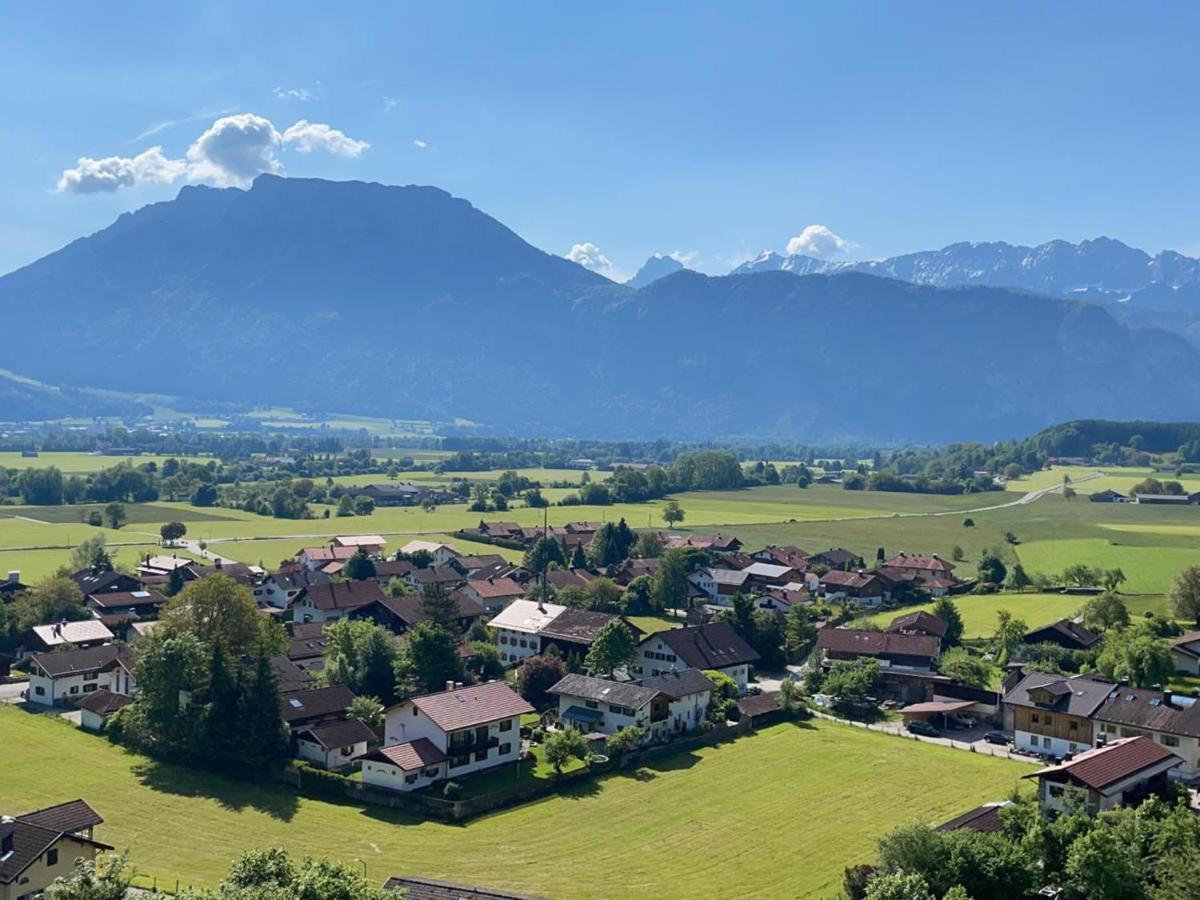 Grafenburg, Residenz Kaiserreich Kiefersfelden Buitenkant foto